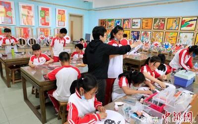 以规范促减负 辽宁加强美术辅导服务管理的实践探索